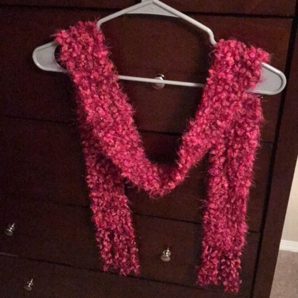 SCARF - Beautiful pink women’s scarf